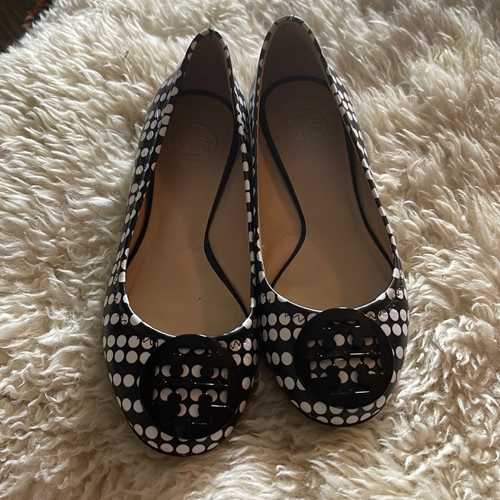 Women’s Tory Burch Ballet Flat Black with White Polka Dots Size 5M